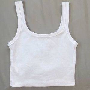 White tank top - crop